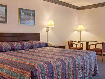 Motel Super 8 By Wyndham Evansville North Stacer